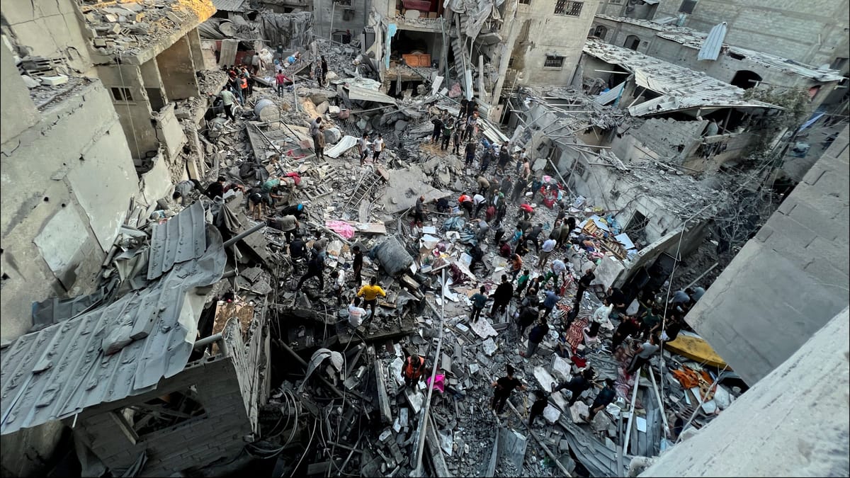 صحة غزة: مقتل 12 شخصا في غارات على مستشفى