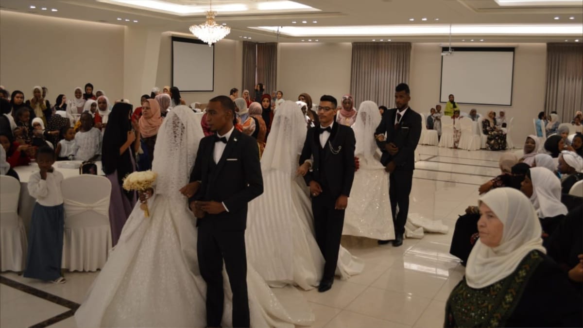 الزفاف الجماعي في الأردن.. ظاهرة تتحدى الغلاء