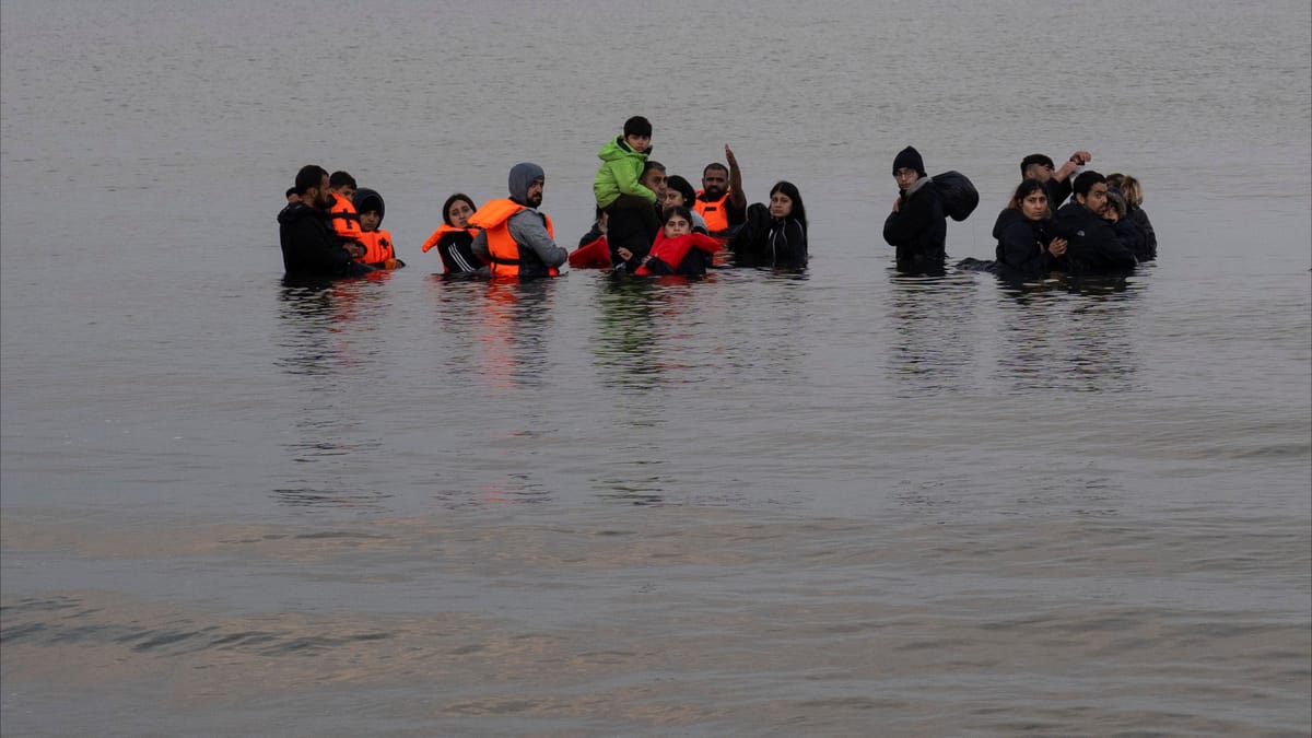 مصرع مهاجرين أثناء محاولة عبور المانش