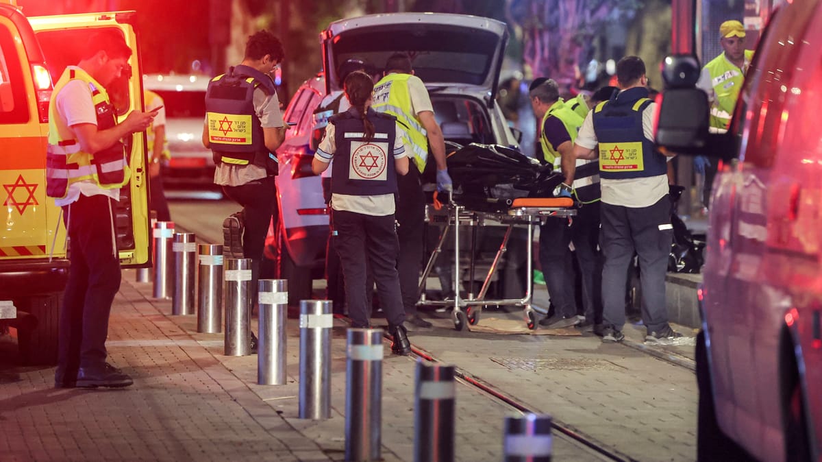 مقتل 6 إسرائيليين بإطلاق نار في يافا