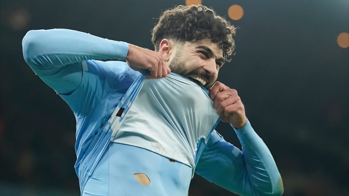 ريال مدريد يستهدف مدافع السيتي