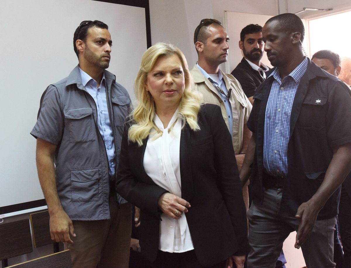 رسالة من سارة نتنياهو إلى والدة أمير قطر