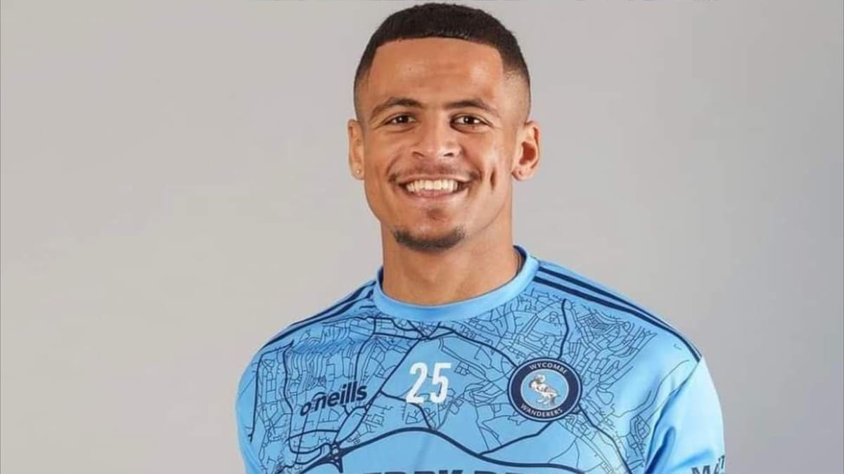 علي الحمادي.. أول عراقي يشارك في البريميرليغ