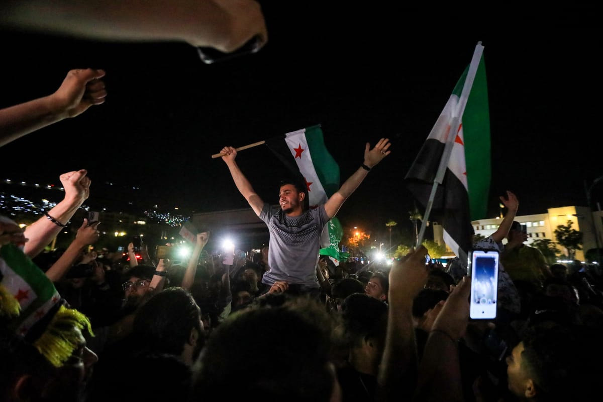 العقوبات تسقط.. لكن طريق التعافي السوري طويل