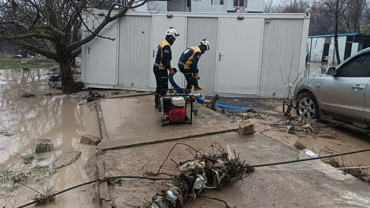 فيضانات مفاجئة تضرب 3 محافظات سورية