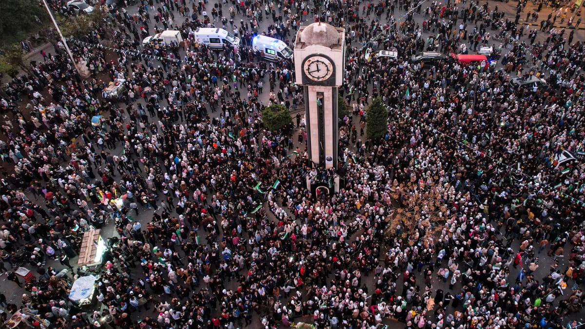 في مطلع 2025.. عقد مؤتمر وطني سوري شامل