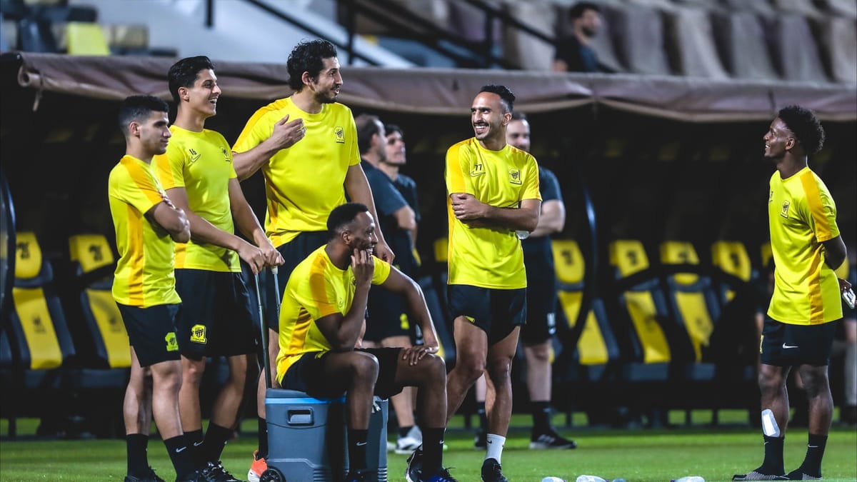 بنزيمة الأبرز.. الغيابات تضرب اتحاد جدة قبل الكلاسيكو