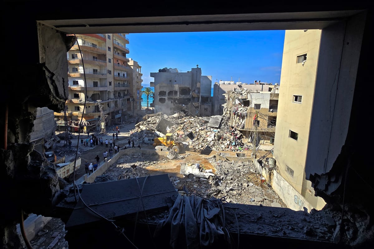 جنوب لبنان تحت النار.. 6 مسعفين في 24 ساعة