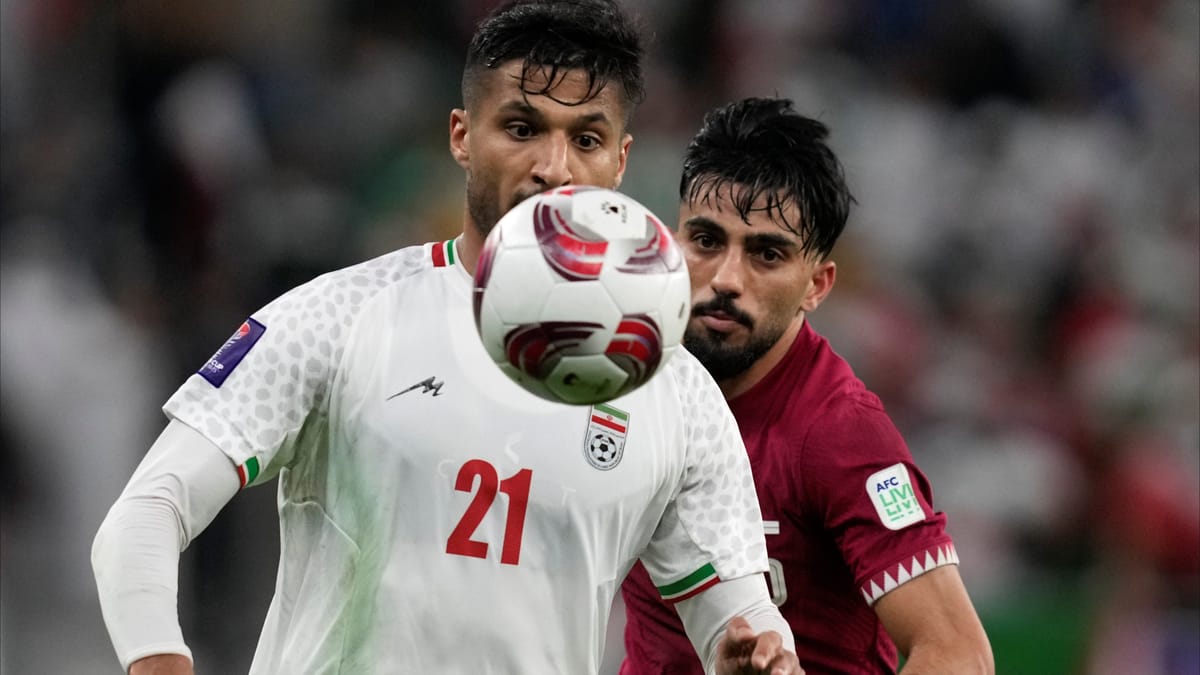 خوفا من القصف.. 3 اختيارات لمباراة إيران وقطر