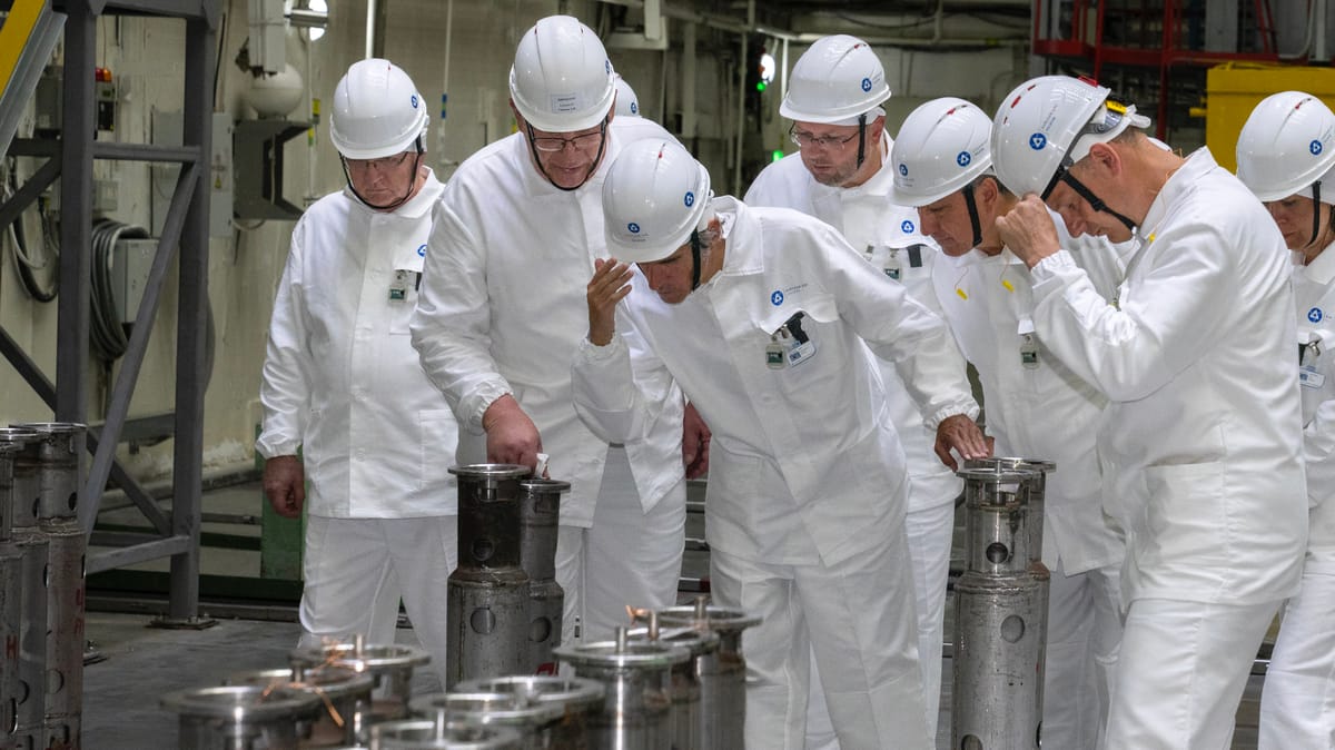 إيران تدرس "التوقّف الكامل" عن تخصيب اليورانيوم