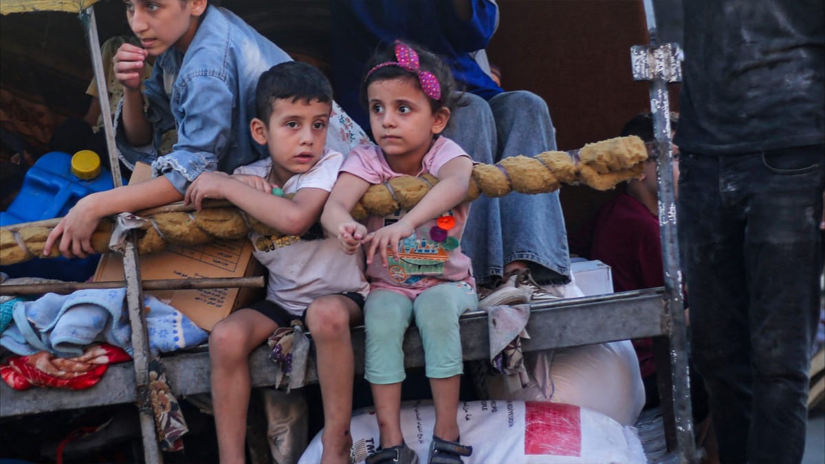 صحة غزة تعلن تفشي "شلل الأطفال"