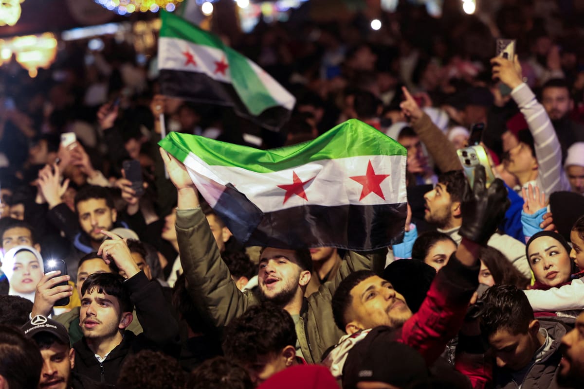 "احتفال تاريخي".. كيف أحيت دمشق "أول رأس سنة بلا الأسد"؟