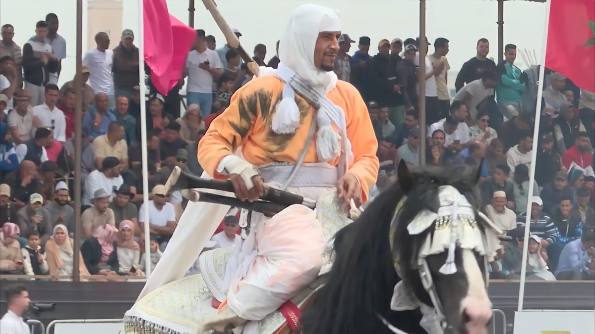 "التبوريدة" المغربية.. فن الفارس والخيل