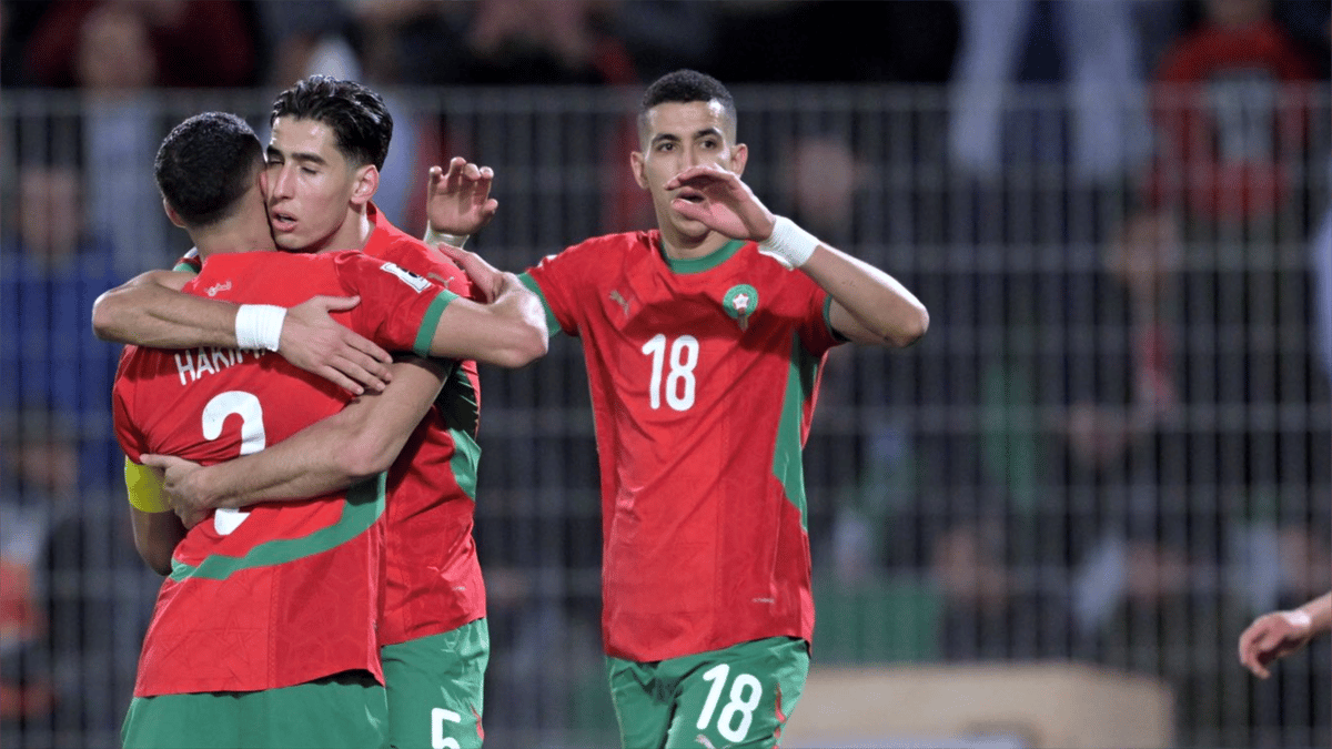 منافس المغرب.. منتخب أفريقي مهدد بالحرمان من كأس العالم