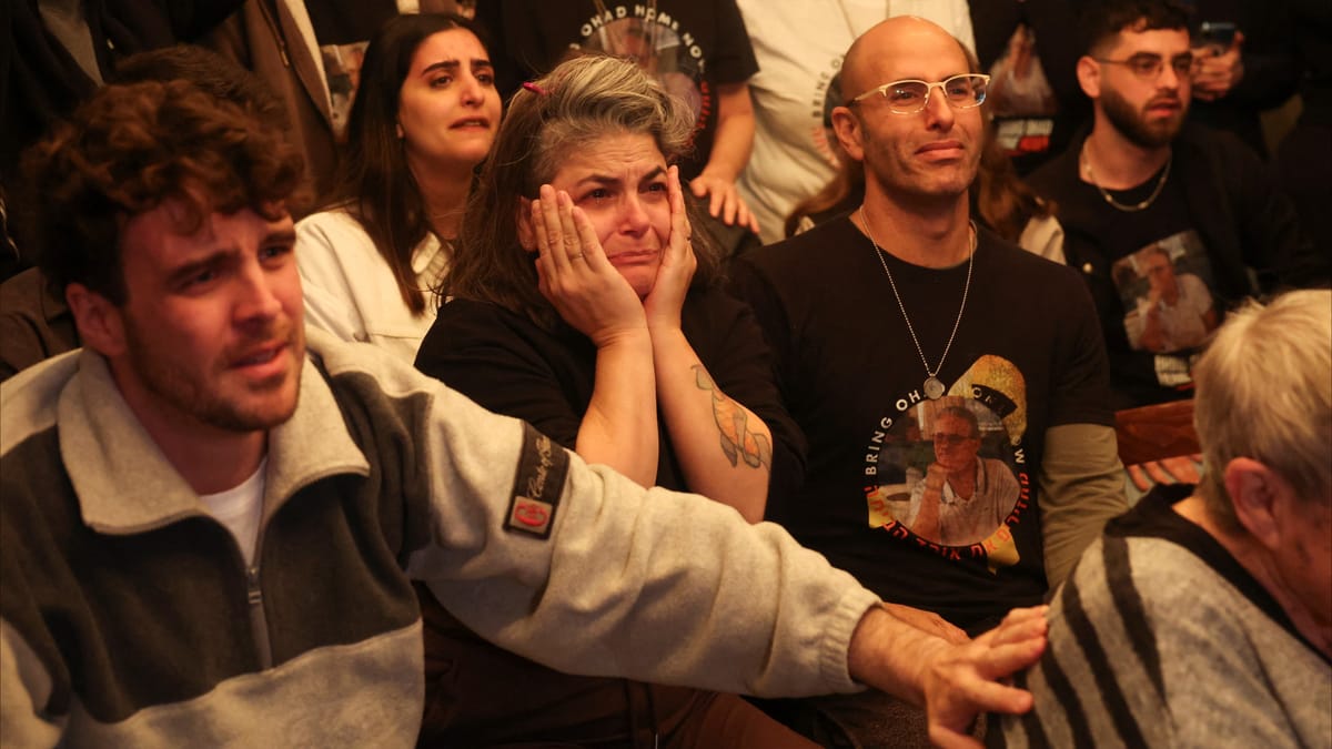 إسرائيل تصب غضبها على مساعدات غزة بعد مشاهد الأسرى