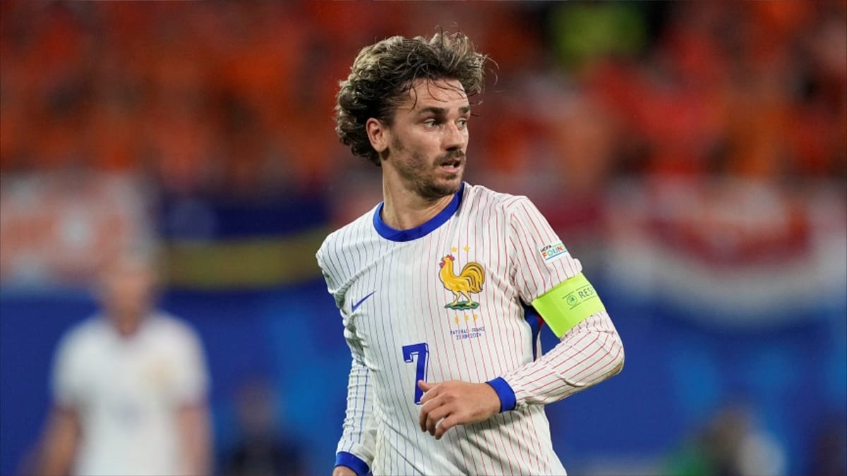 غريزمان "الجندي المجهول" يودع منتخب فرنسا