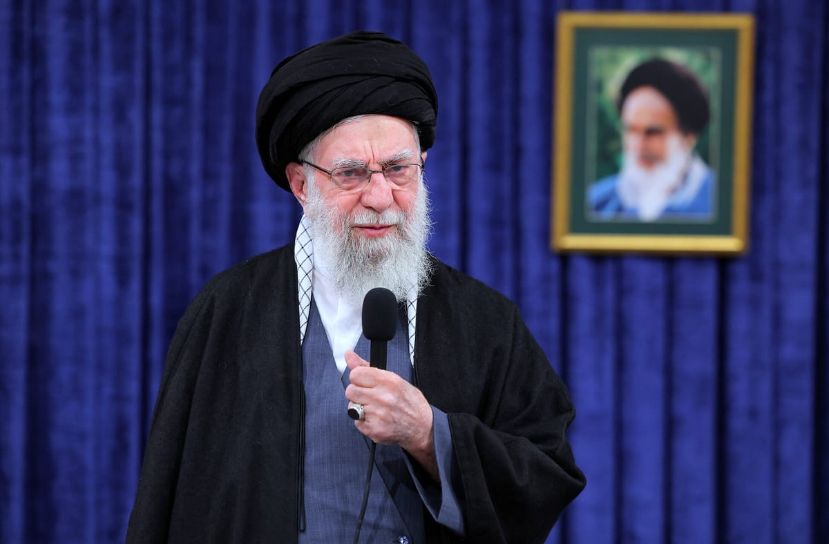 غرفة قادة طهران تحت النار.. غموض حول مصير خامنئي