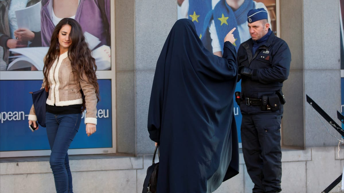 نصف المسلمين في أوروبا يتعرضون لـ"العنصرية والتمييز"