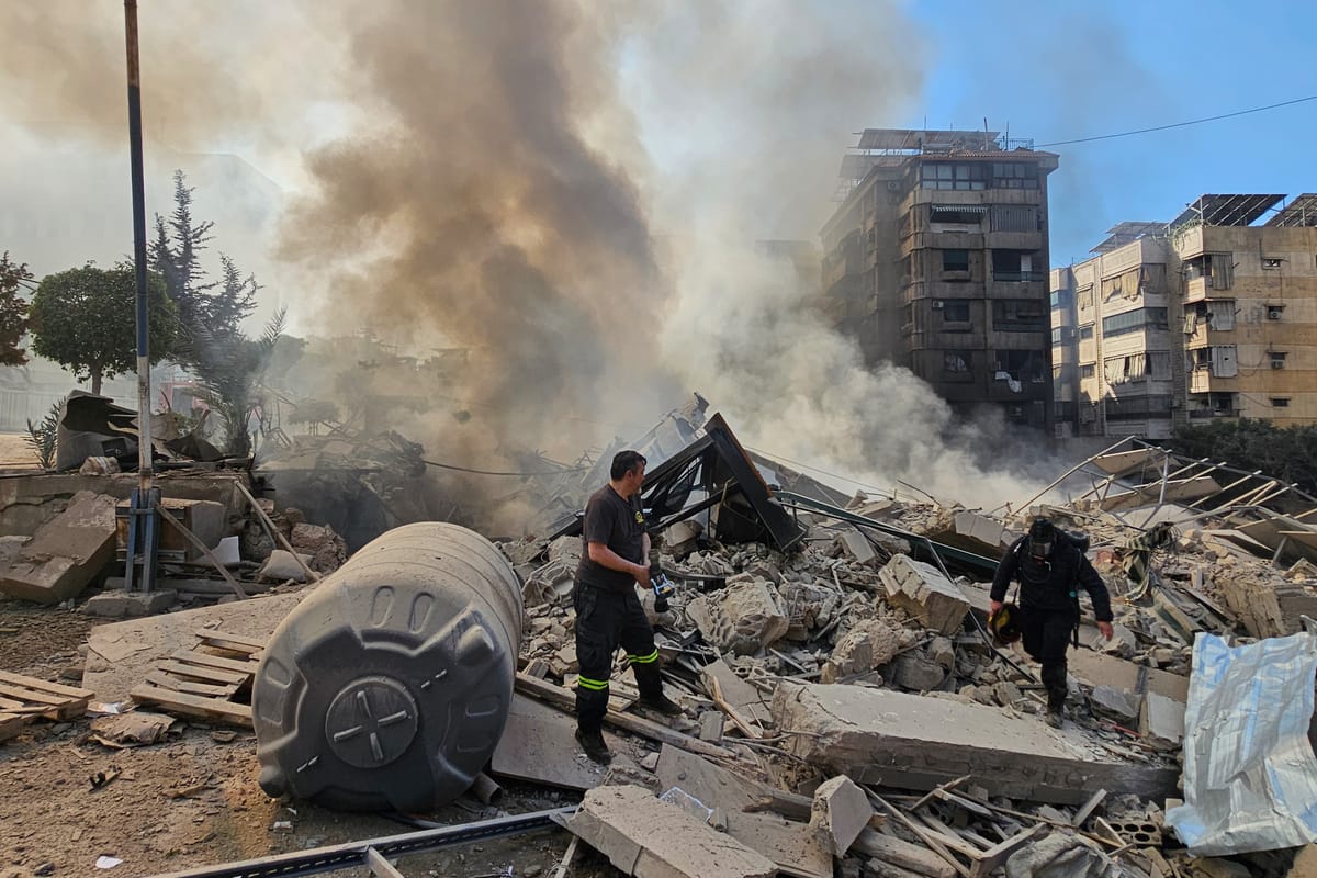 حزب الله بين قيادتين.. من أصدر "البيان رقم 1"؟