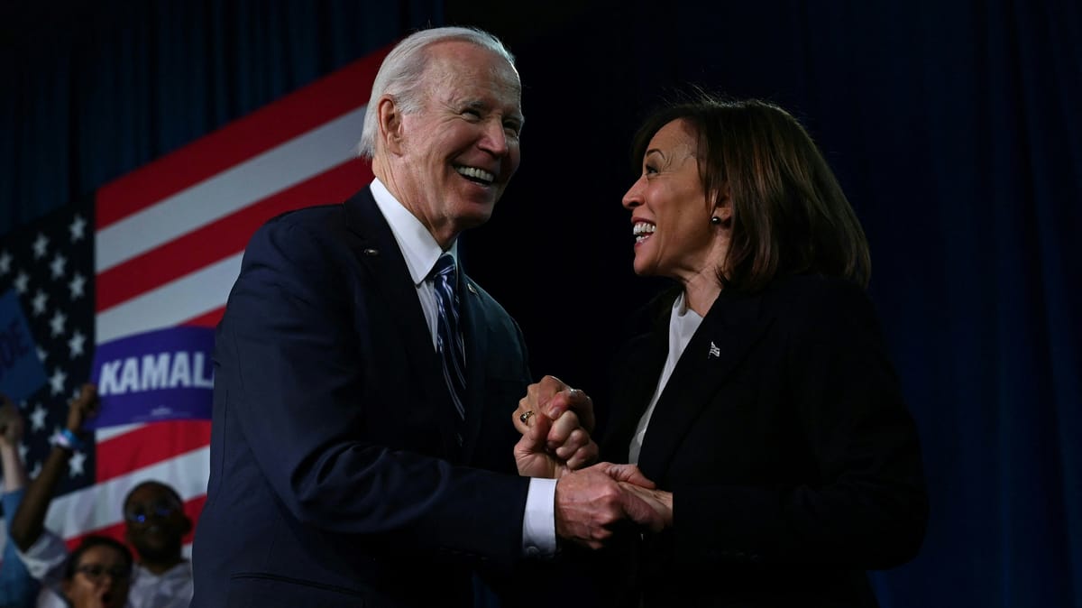 هاريس تقبل الترشح: أسعى لهزيمة ترامب