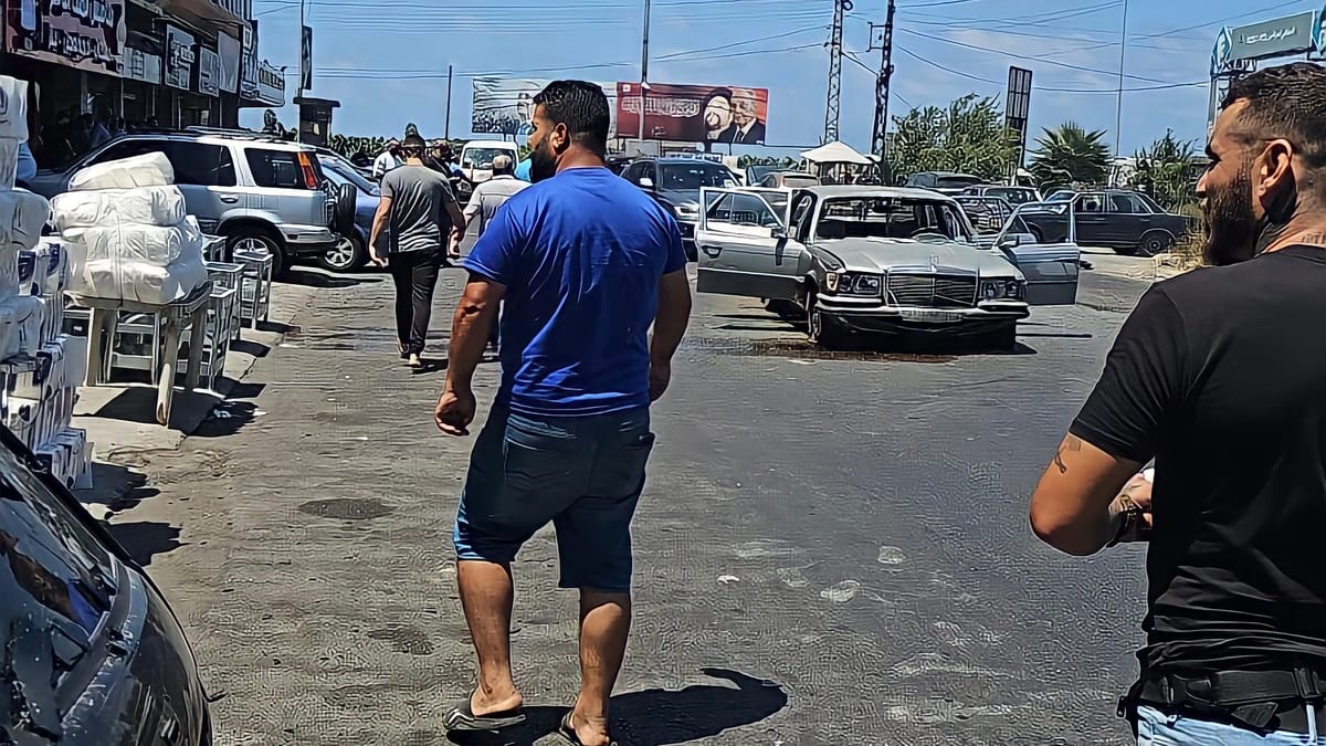 10 جرحى في غارة إسرائيلية على صور اللبنانية