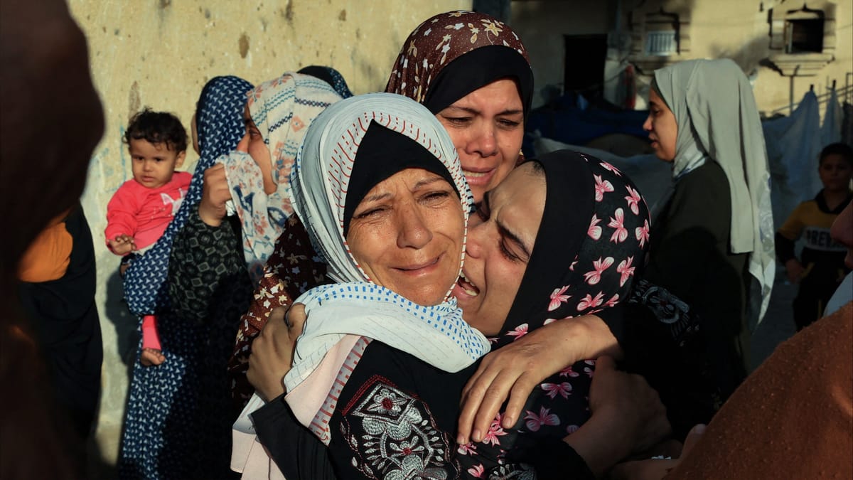 الأردن يُنزل مساعدات جديدة لغزة