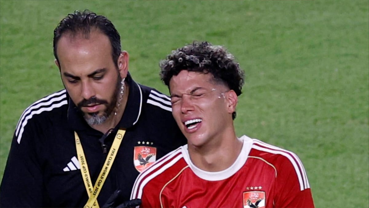 ضربة مبكرة للأهلي.. انتهاء مونديال إمام عاشور