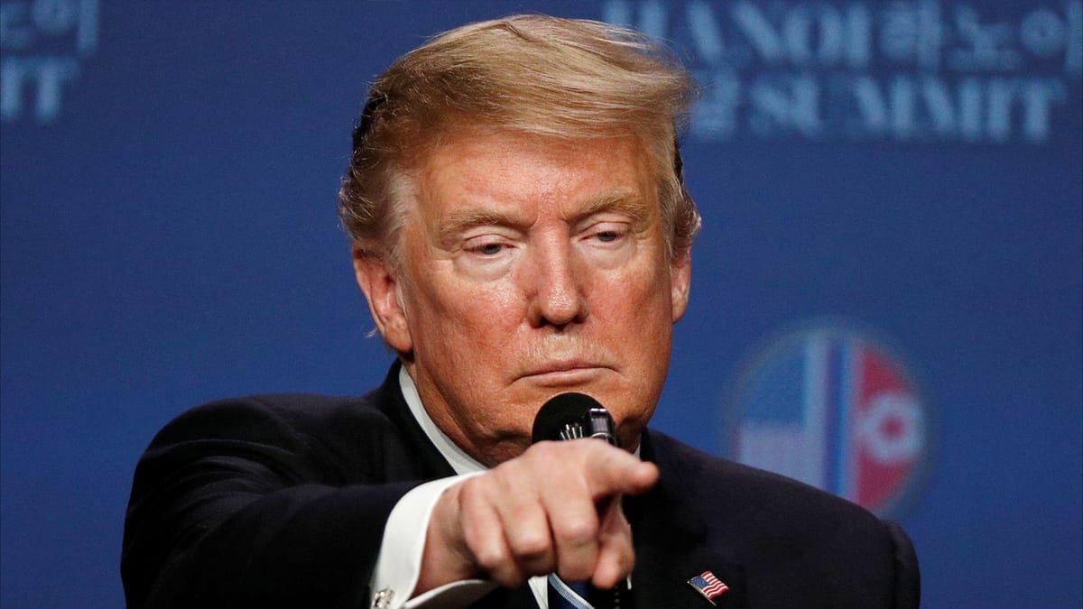 تهديدات ترامب.. يُهدِّئ العالم ويُشعل جواره