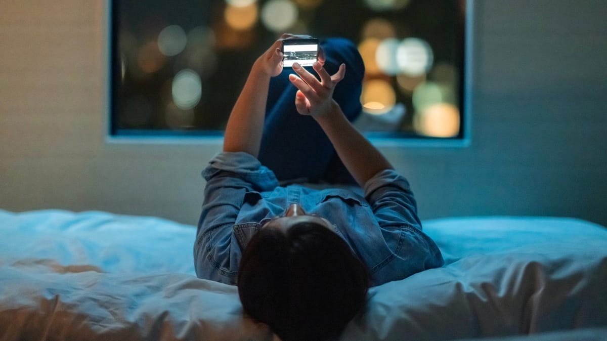 "المواعدة البطيئة" تتحدى تيندر
