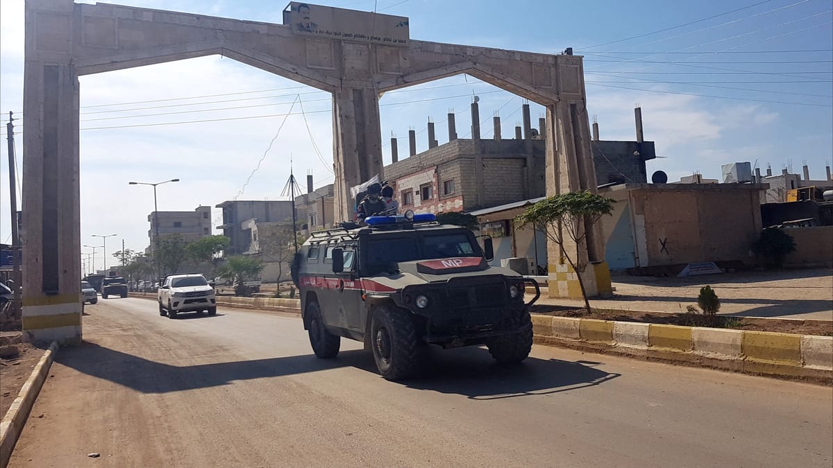 روسيا تلعب على "وترين تركيين" بقاعدة جديدة في شمال سوريا