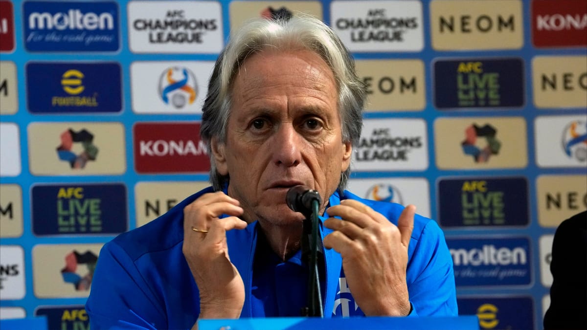مفاجأة محتملة.. الشلهوب بديل "المقال" جيسوس في الهلال
