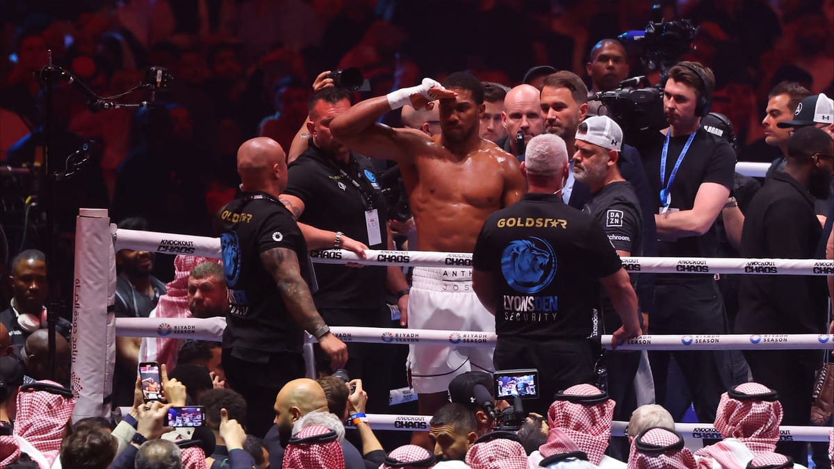 "ضربات جوشوا القاضية" تشعل موسم الرياض