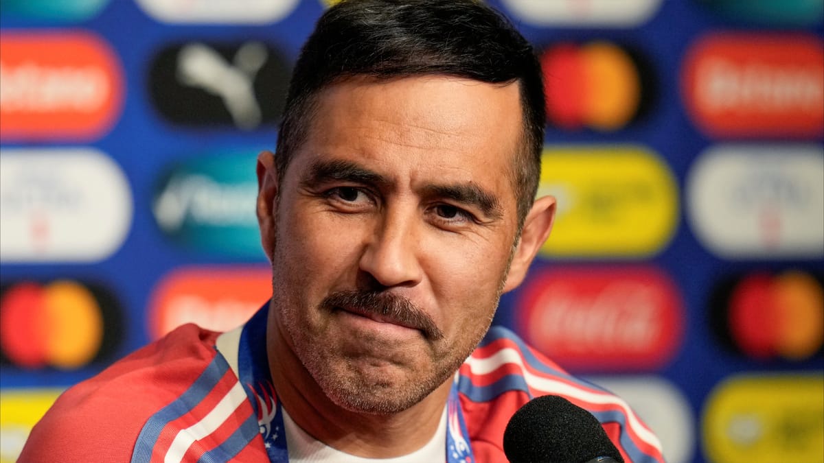 كلاوديو برافو: برشلونة أصغر من مانشستر سيتي