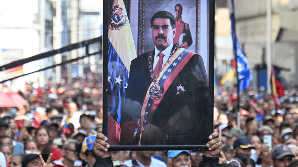 الفاتيكان عرض "مخرجا" لمادورو.. وواشنطن أنهت الانتظار