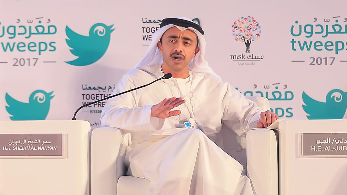 إيلون ماسك يشيد بتصريح سابق لوزير الخارجية الإماراتي