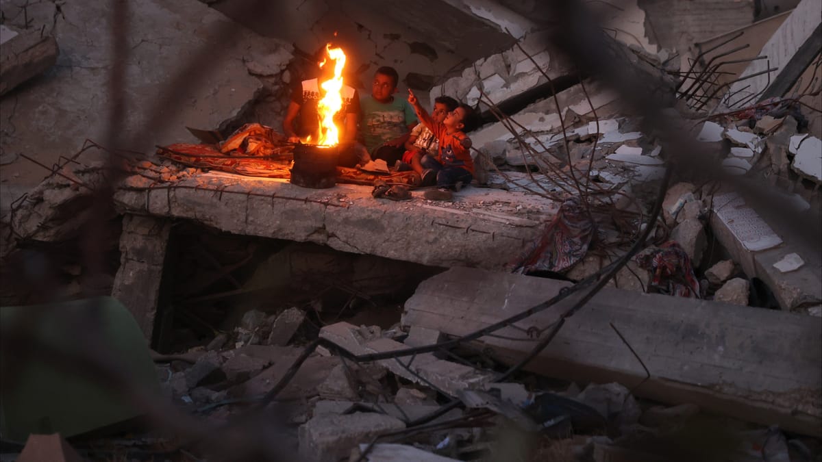 قصفت منازل مأهولة.. إسرائيل تقتل 30 فلسطينيا في بيت لاهيا