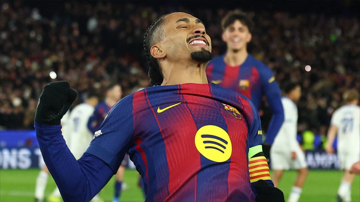 رافينيا يصدم برشلونة وفليك