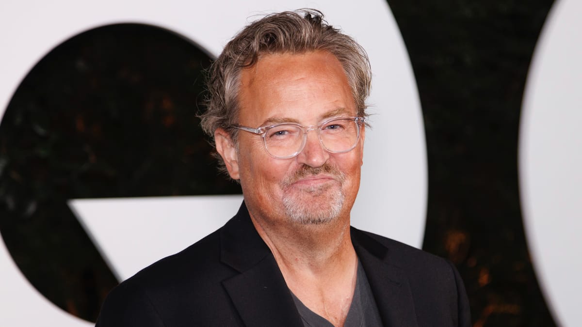 "ملكة الكيتامين" تقرّ بالذنب في وفاة "نجم Friends" ماثيو بيري