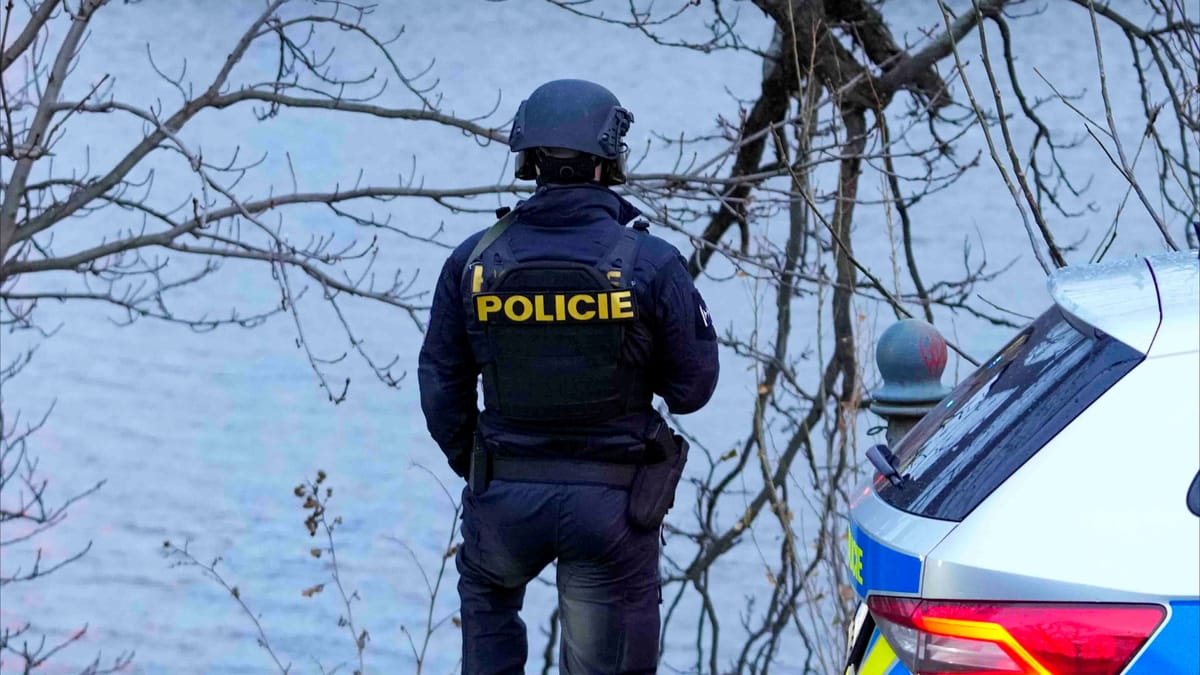 مقتل سيدتين طعنا بمتجر في جمهورية التشيك