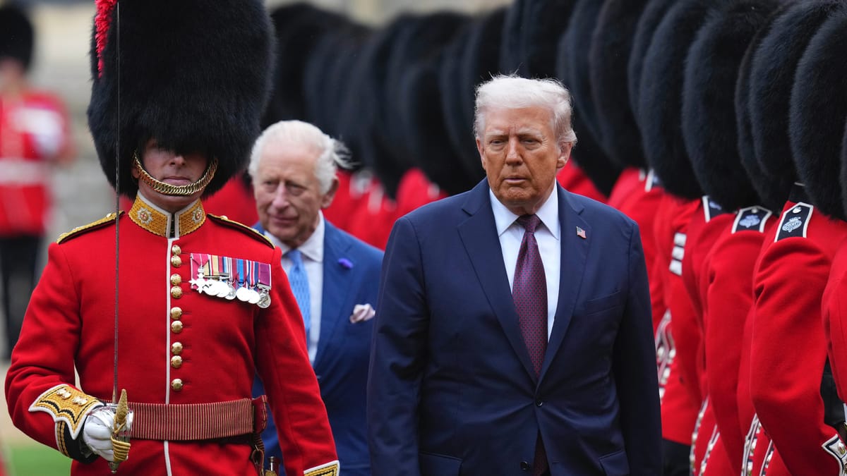 بعد "رصاص العشاء".. استنفار بريطاني لتأمين الملك في واشنطن