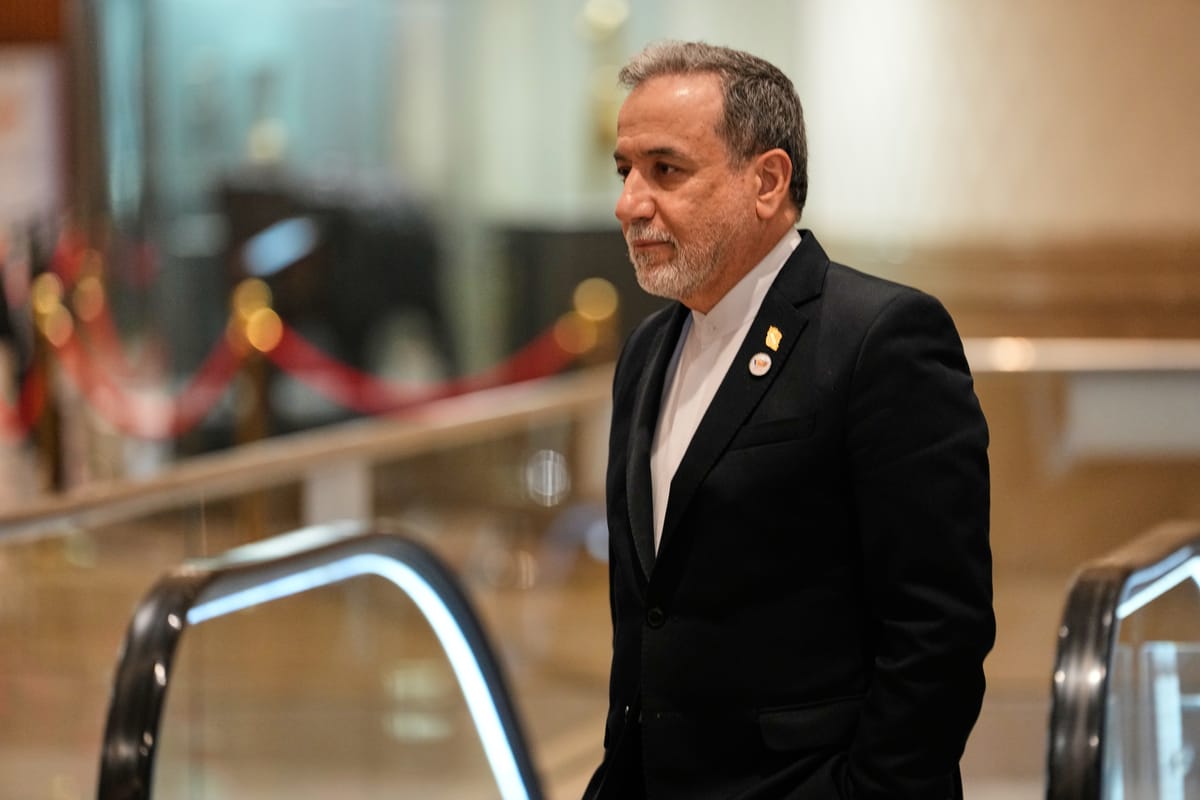 سر "اتفاق الليل" الذي أوقف "تدمير إيران"