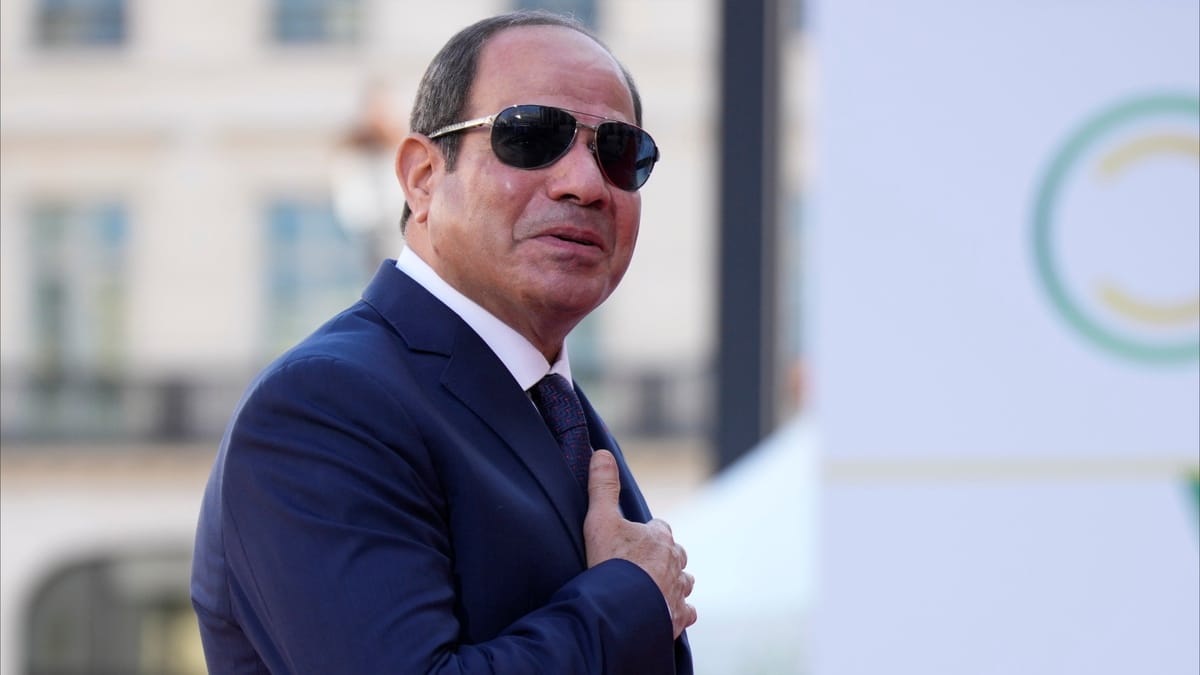 عفو رئاسي عن "معارض مصري بارز"