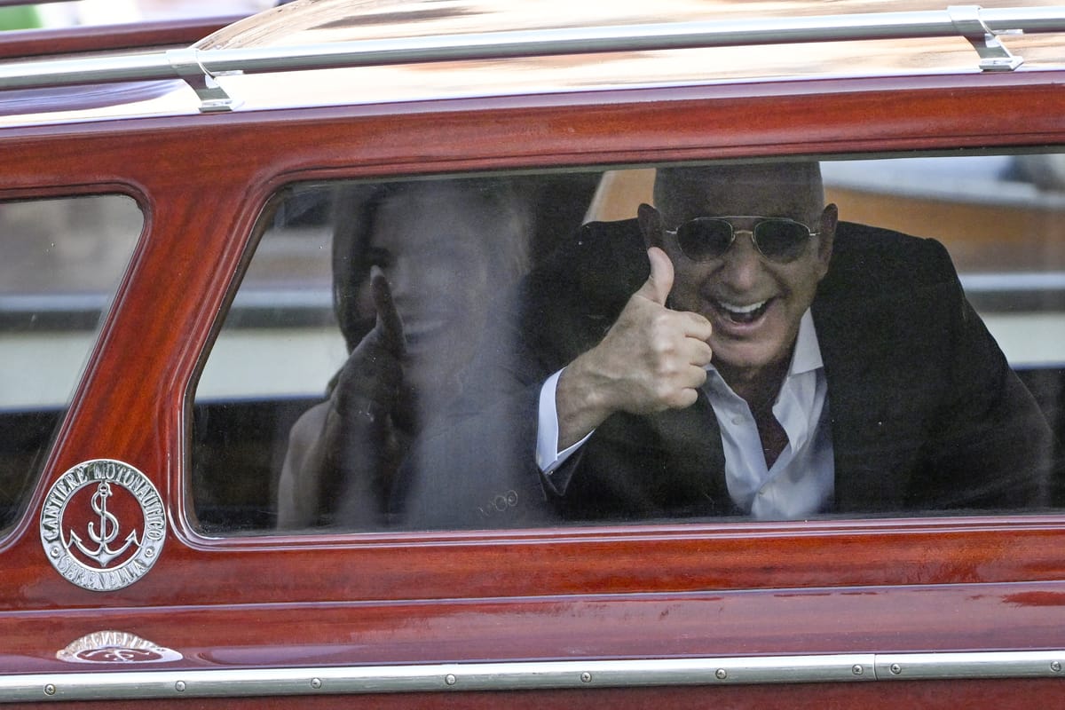 زفاف جيف بيزوس بالأرقام.. بذخ غير مسبوق في البندقية