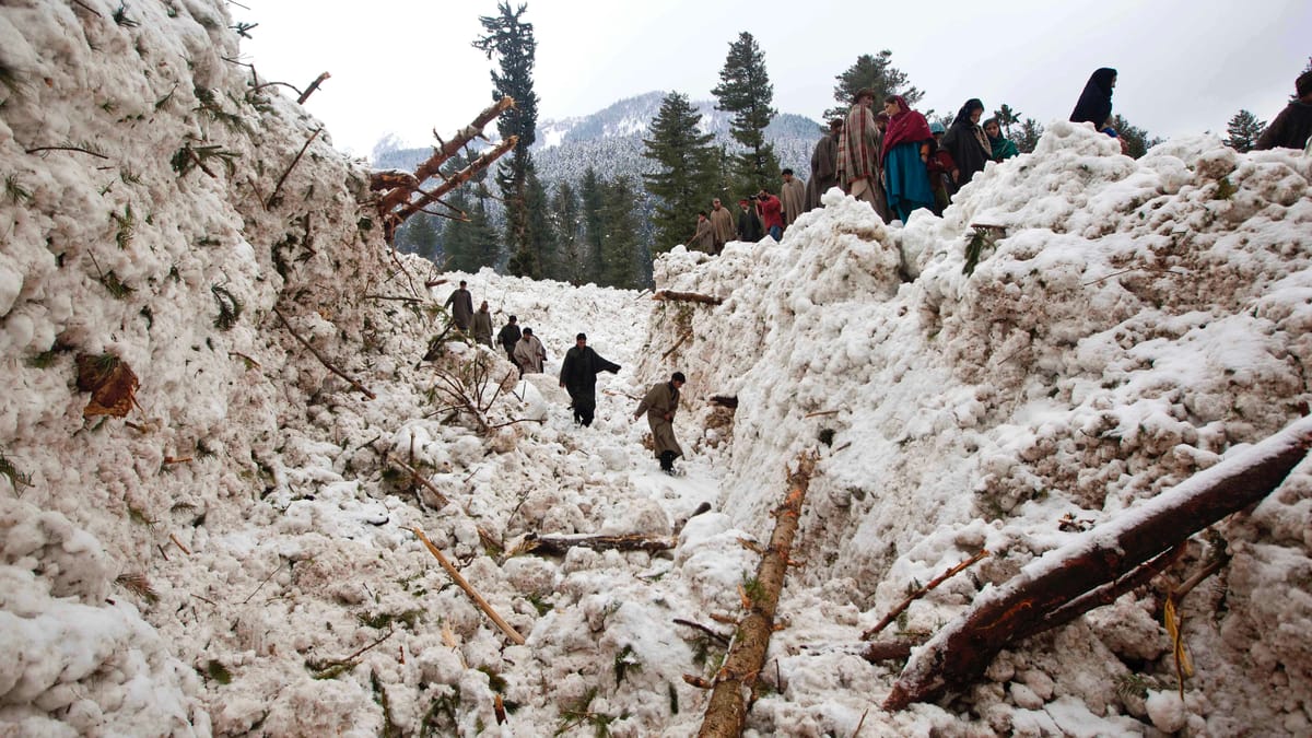 اكتشاف جديد.. ما دخل ذوبان الجليد بالزلازل؟