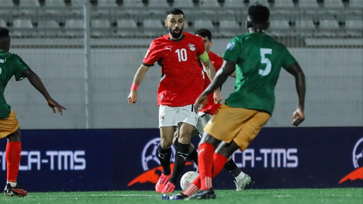 محمد صلاح يطرد "خيبات ليفربول" بليلة حافلة مع الفراعنة