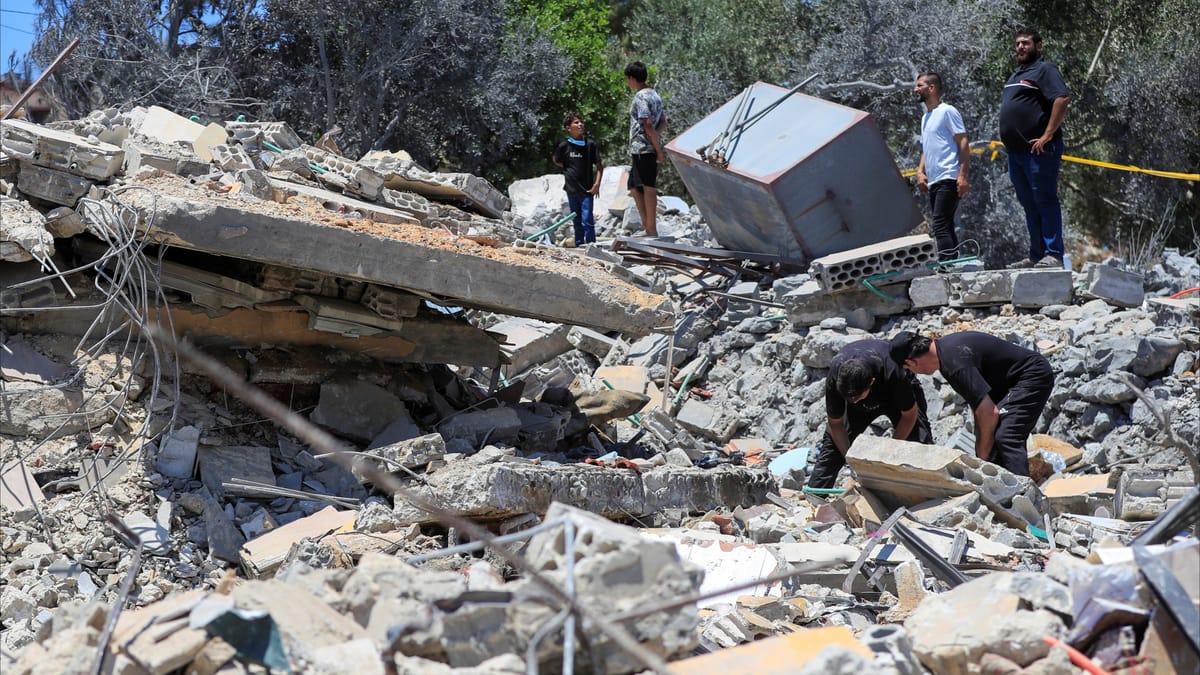 مقتل شخص بغارة إسرائيلية على حولا بجنوب لبنان
