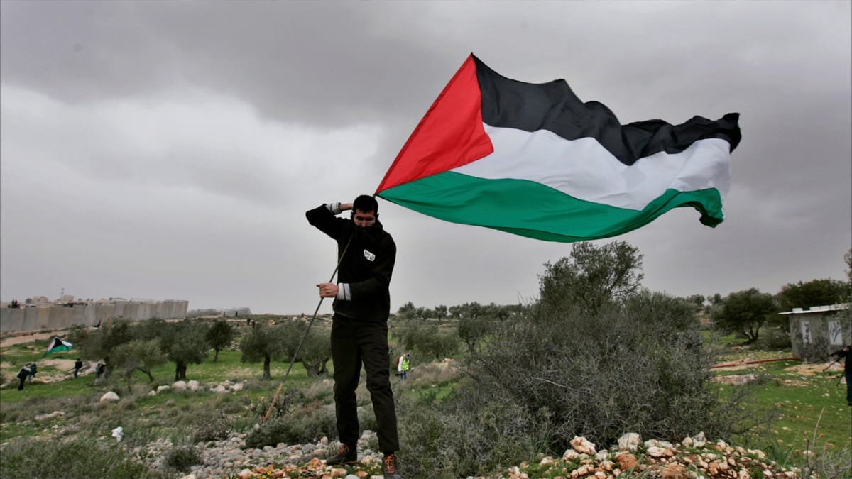 كبير دبلوماسيي إسرائيل السابق يدعو للاعتراف بفلسطين