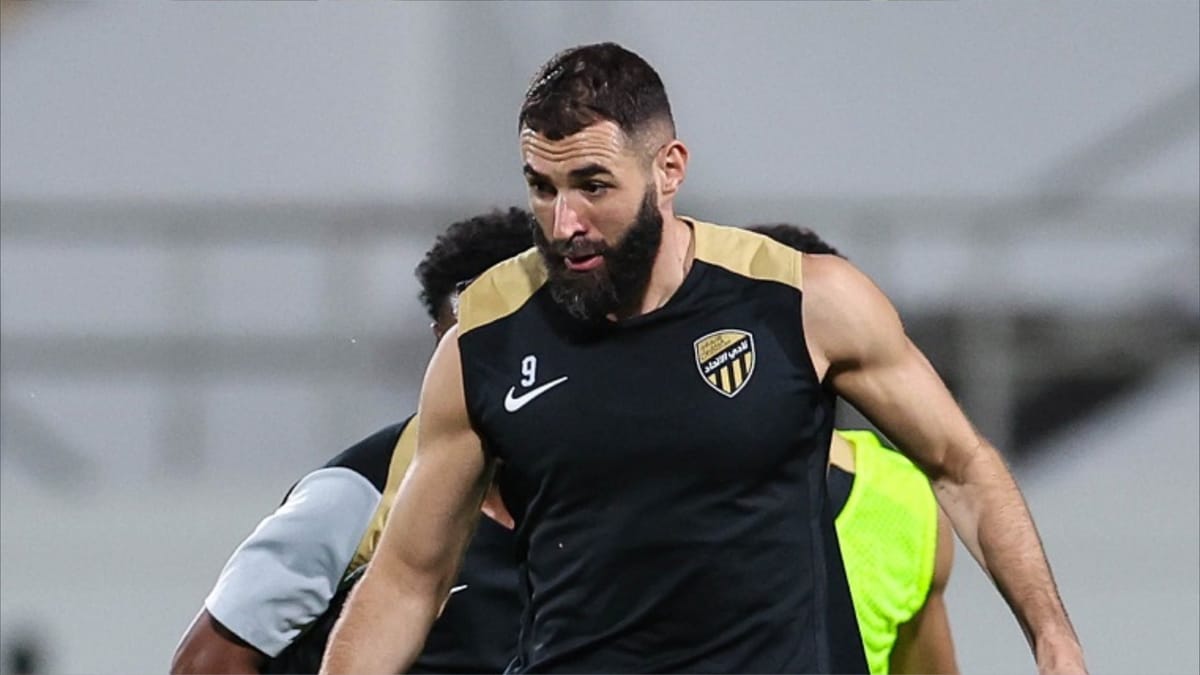 "الأمر معقد".. جدل بشأن إصابة كريم بنزيما