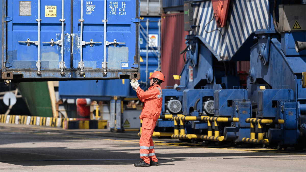 هل يصمد التنين الصيني أم يخفي أزمته؟