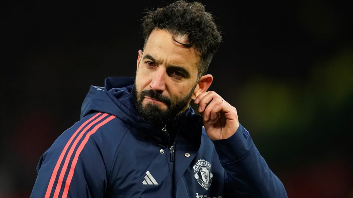 أموريم يطلب 200 مليون يورو لإنقاذ يونايتد